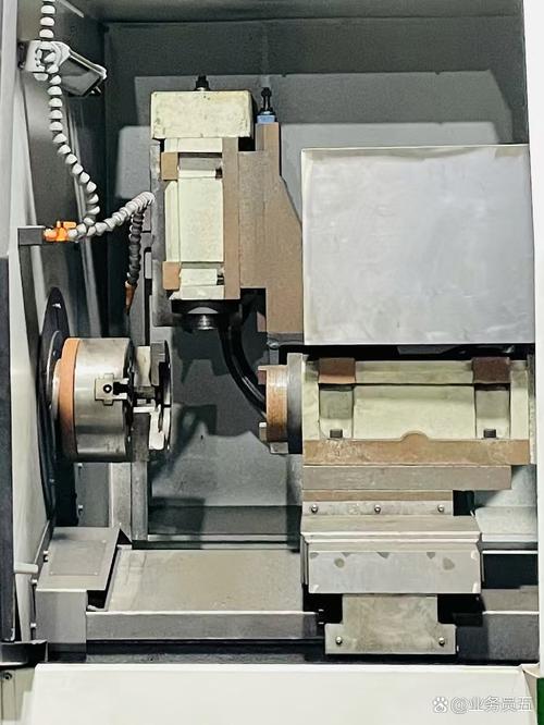 3套基本全新動力頭,伺服分度卡盤出售 八寸液壓卡盤